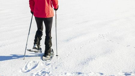 (P) Euforia de pe pârtie și prețul ei: Cum gestionăm corect traumatismele articulare în sporturile de iarnă