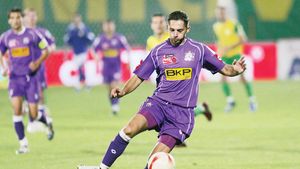 Îl iau pe Rațiu?** Fundașul și-a negociat deja salariul cu Dinamo!