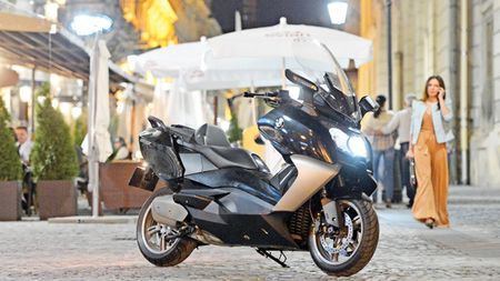 Mobilitate urbană cu dor de ducă