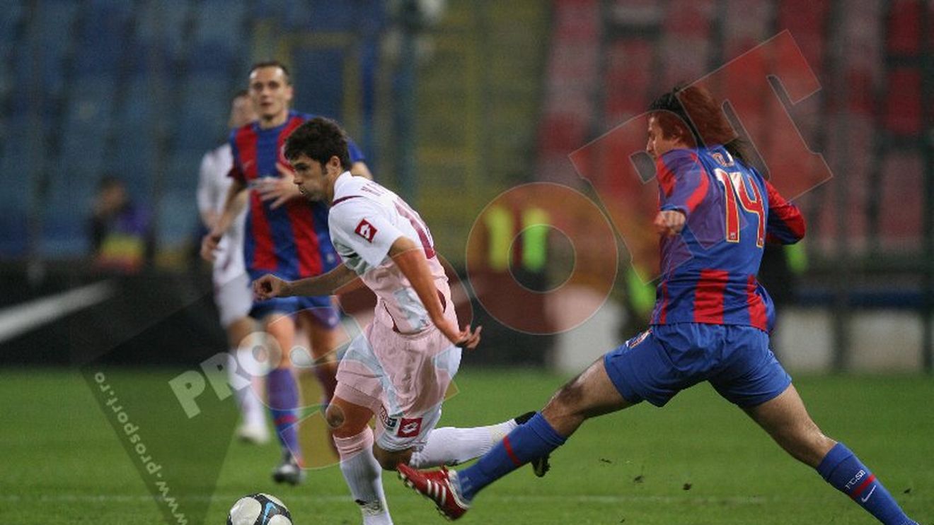 Herea: "M-a durut rău spatele!** Nu mă dau lovit când pot să joc!"