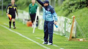 Reghe, totul pe atac!** Trnava încearcă s-o "ucidă" pe Steaua folosind un sistem antic! Ce metodă inedită de baricadare au inventat