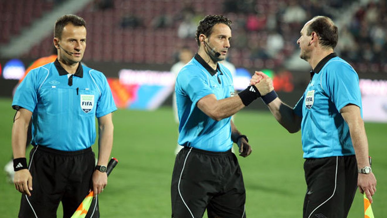 Medieșenii îl acuză pe "dinamovistul" Crăciunescu pentru remiza din Gruia:** "Rețin bucuria lui de la golul unei anumite echipe! Sunt pure întâmplări prestațiile lui Colțescu..."