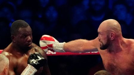 Tyson Fury l-a învins pe Dillian Whyte și pune capăt unei cariere fabuloase: „Mă voi retrage ca singurul greu neînvins, alături de Rocky Marciano”