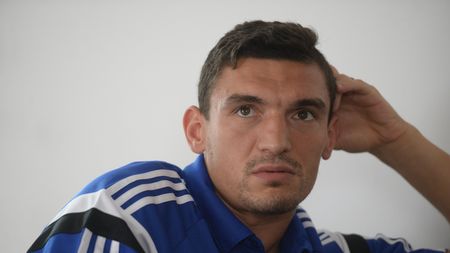 INTERVIU | Două ore de așteptare, 11 minute de înregistrare. După nici un an în România, Claudiu Keșeru s-a transformat în fotbalistul tipic: "Dacă ai alte întrebări..."