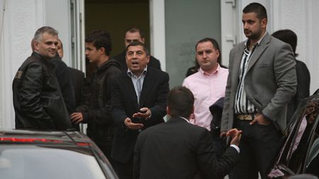 "E o făcătură! Filmul a fost făcut de niște fete steliste"