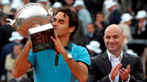 Roger Federer își completează ‘colecția’! **Elvețianul a cucerit în premieră Roland Garrosul!