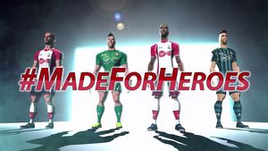 VIDEO | Echipa lui Florin Gardoș și-a prezentat noul echipament în stil Hollywoodian! "Sfinții" s-au duelat cu fostul antrenor, Ronald Koeman