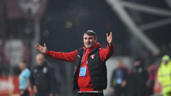 Adi Mihalcea o înfruntă pe CFR Cluj după principiul „focul la ei”: „Au conștientizat valorea momentului, aleargă de rup pământul”