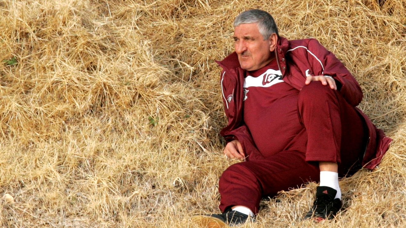 "M-a bufnit râsul la gafa lui Zapata!** Pentru ce l-au mai luat pe Tătărușanu?"