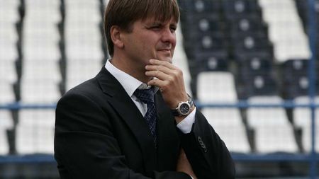 Uhrin despre CFR Cluj - FC Timișoara** "Va fi egal!"