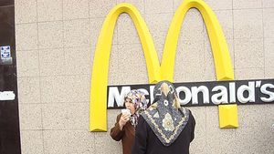 Coloși mondiali, "supuși" de rivalități!** Logo-uri schimbate din cauza fanilor