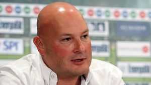 Paszkany își face curaj și avertizează Steaua:** "Ajax poate să-i bată mai rău decât poate să ne bată pe noi Inter!" CFR mai ia un atacant