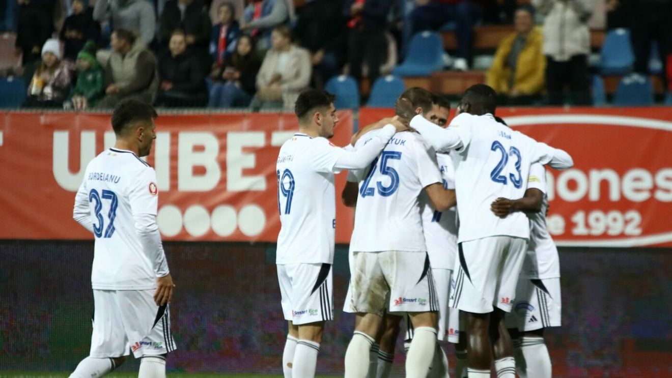 Patronul din Superliga a „pompat” 25.000.000 de euro în echipă pentru a deveni mândria din zona Moldovei: „Atât am pierdut”