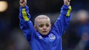 Bradley Lowery, un puști diagnosticat cu o boală incurabilă, a fost transformat în mascotă de Sunderland și Everton. Mesajul emoționant de mulțumire transmis cluburilor