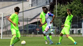 Steaua s-a impus la limită în amicalul cu CSL Ștefăneștii de Jos, cu două dintre achiziții ca marcatori. La bucureșteni crește numărul retrogradaților cu Unirea Slobozia
