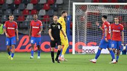 Nu e glumă! Un titular de la FCSB a cerut să fie scos la pauză pentru că s-a speriat: „S-a sufocat!”