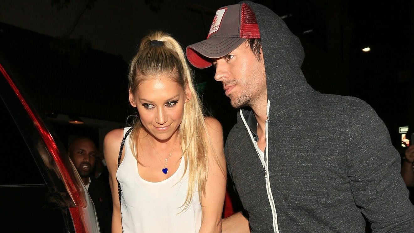Ce avere au Anna Kournikova şi Enrique Iglesias împreună. Formează unul dintre cele mai puternice cupluri din lume
