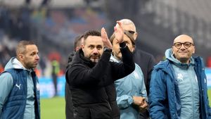 Ce s-a ales de cariera fostului fotbalist de la CFR Cluj, considerat „noul Pep Guardiola”, după ce s-a dus să se bată cu „petrodolarii” qatarezilor de la PSG