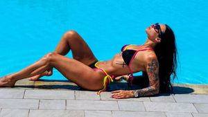 Campioana mondială la gimnastică devenită manichiuristă! Povestea fabuloasă a Anei Porgras: „O fac din pasiune” | GALERIE FOTO