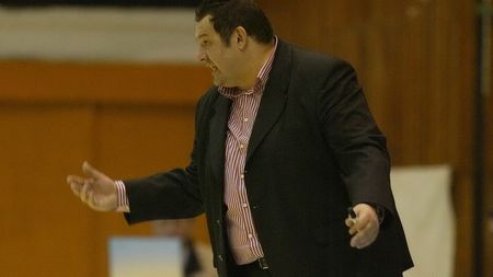 Dragan Petricevici a devenit noul antrenor al echipei de baschet feminin Universitatea Cluj