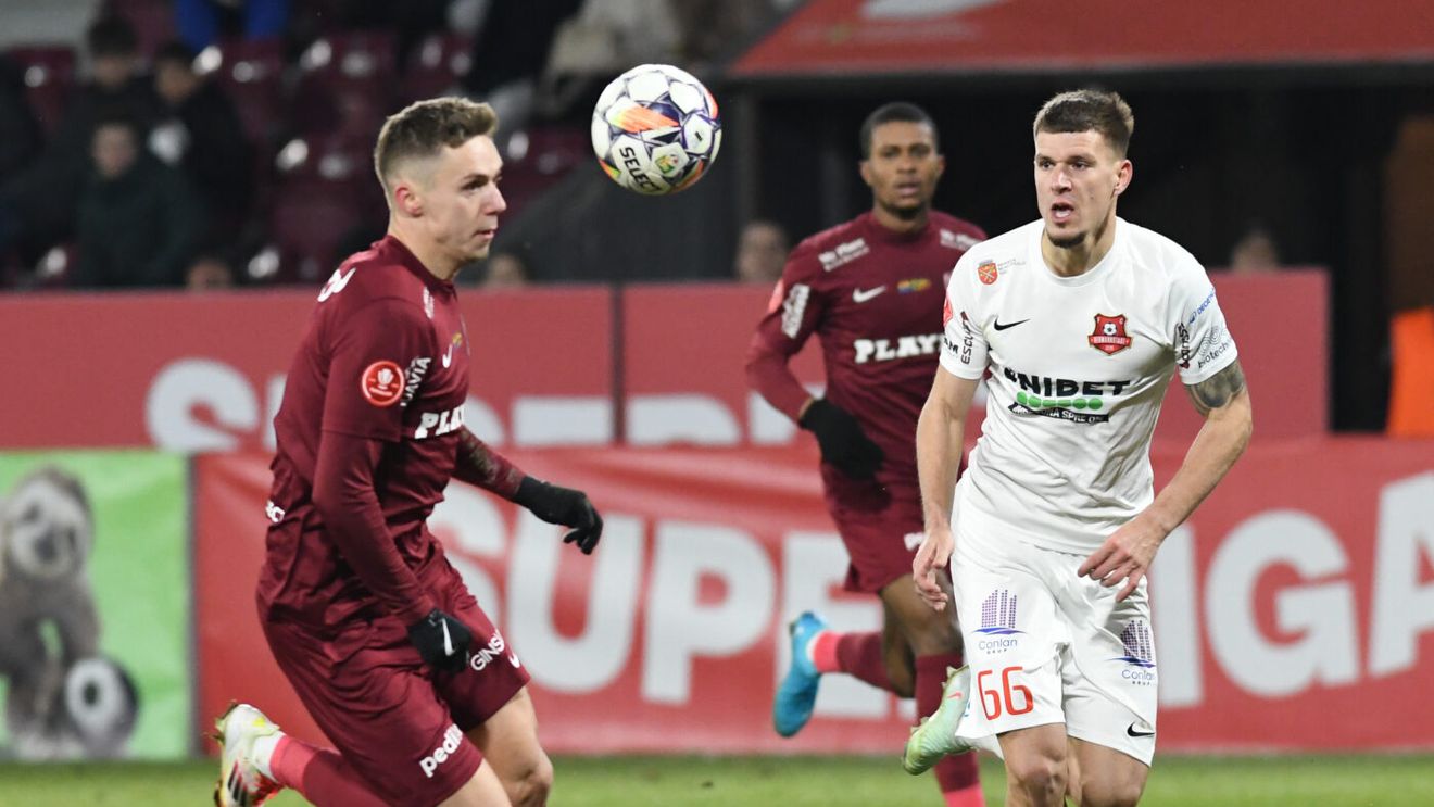 Finala Cupei României, întreruptă de o dronă! Ce mesaj a afișat dispozitivul zburător