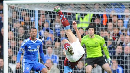 VIDEO** El este noul jucător al lui Liverpool! VEZI super execuțiile lui Stewart Downing