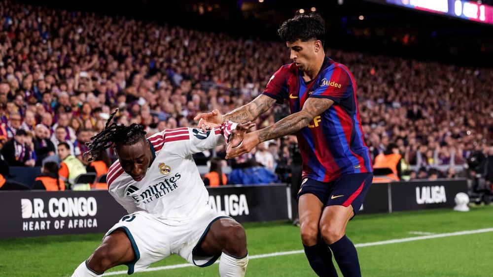 VIDEO Fostul star al lui Real Madrid dă de pământ cu arbitrajul din „El Clasico”: „Barcelona trebuia să rămână în zece!”