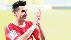 Trădarea lui Pârvulescu aruncă în aer cea mai frumoasă echipă din ISTORIA lui Dinamo:** "L-am învățat să meargă pe stradă!" Idolul fanilor, călcat în picioare