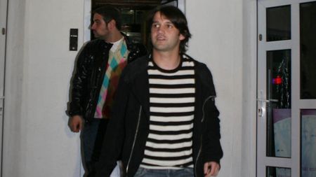 Chivu, evacuat din hotel** în urma unei amenințări cu bombă!