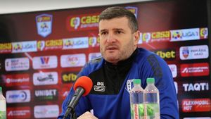 Laszlo Balint, tranșant și înainte de Astra: „Cine nu vrea presiune să meargă acolo unde, după meciuri, se ciocnește halba de bere și se mănâncă doi mici cu muștar!”