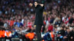 Arsenal i-a oferit un salariu anual de 8.300.000 de euro atacantului al cărui transfer ar costa 100.000.000 de euro