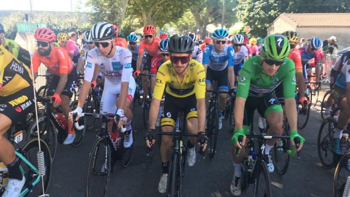 Amintirile unui mare campion după ce Adam Yates a preluat tricoul galben în Turul Franței 2020: „Nu voi uita niciodată asta”. Cum va reacționa Julian Alaphilippe după gafa de ieri?