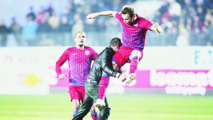 Sârbul și-a demonstrat în fața fanilor atașamentul față de culorile Stelei:** "Martinovic pentru noi e noul Mirel Rădoi!"