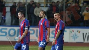 A pierdut controlul sau a greșit tactica?** "Nu cred că Lăcă le-a spus să joace cu mingi lungi!"