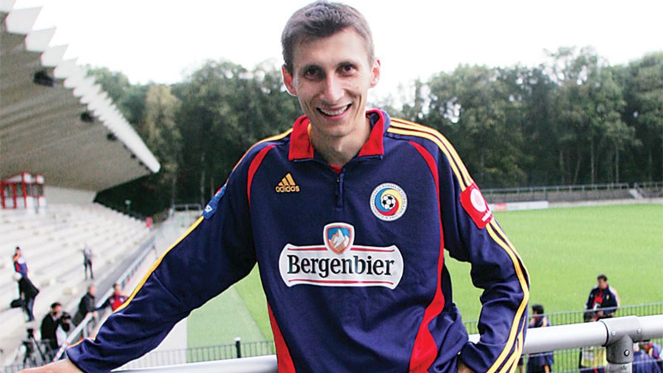 EXCLUSIV | Sergiu Radu, despre cariera de antrenor, cine câștigă titlul în Liga 1, cum reînvie fotbalul în Râmnicu Vâlcea și competiția care-i poartă numele: "O echipă de pe primul loc poate fi aruncată în afara podiumului în doar două - trei săptămâni"