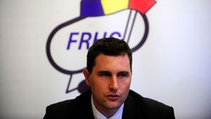 Barna s-a speriat de amploarea scandalului și bate în retragere:** "Nu am spus că voi pleca de la FR Hochei și voi lua jucătorii cu mine"