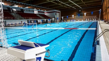 TIMP LIBER | Inițiere și agrement în noul Bazin olimpic Dinamo. "Roș-albii" caută viitorii campioni de înot și polo
