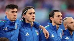 Transferul incredibil de 40.000.000 de euro cu care Real Madrid îl salvează pe Radu Drăgușin! „Galacticii” negociază în forță, după plecarea lui Nacho, pentru fundașul central care are Italia la picioare