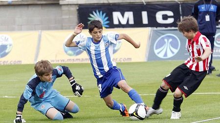 Barcelona, lăsată cu ochii-n soare! City a reușit să câștige lupta cu catalanii pentru "noul Messi"
