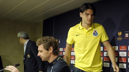 Săpunaru va debuta duminică la Zaragoza!** Românul e singurul fundaș dreapta din lot