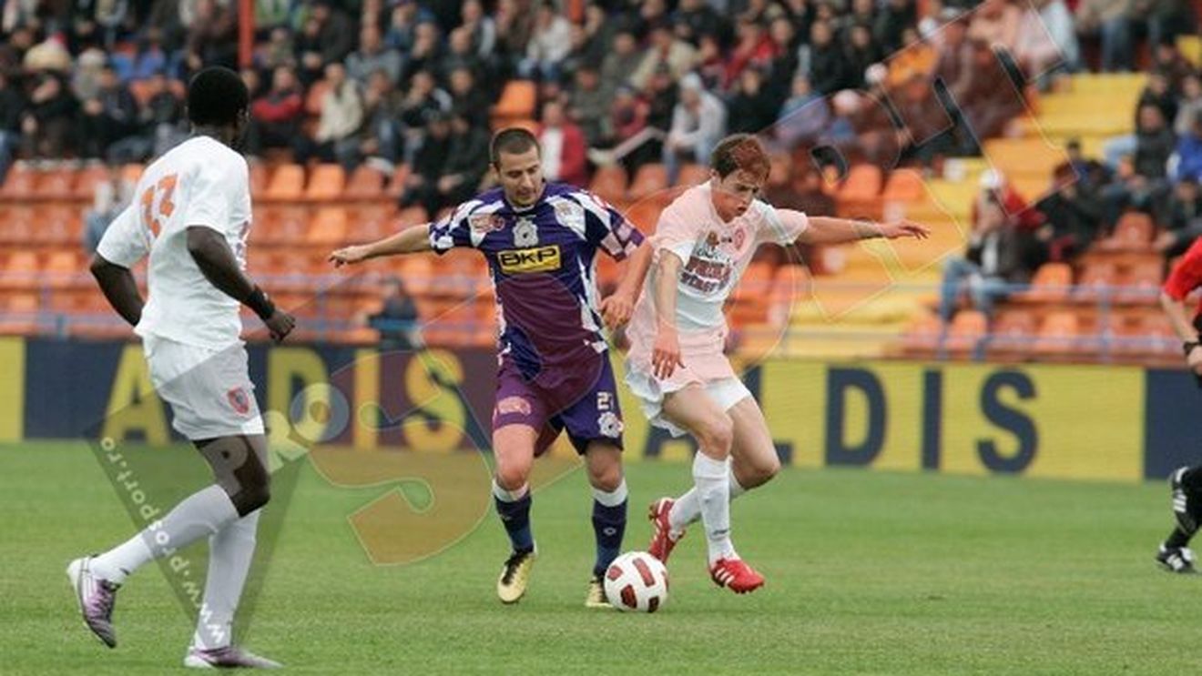 Poli e primul loc în Liga I! Zicu: "Nu suntem o favorită la titlu!"