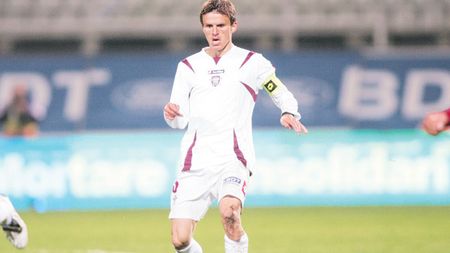 Dinu Gheorghe are trei obiective de realizat la Alicante:** misiune Pancu, Lazăr și Bozovic!