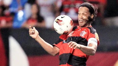 Ronaldinho, țepuit!** Flamengo are să îi dea 20 de milioane de dolari
