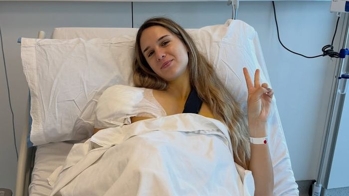 Momente grele pentru „urmașa Simonei Halep”! A transmis un mesaj de pe patul de spital, iar Sorana Cîrstea a reacționat imediat. FOTO