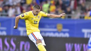 De ce a reacționat Răzvan Marin împotriva lui Mirel Rădoi și cine trebuie scos din schemă la naționala României. „Nu degeaba l-a vrut AC Milan!" | EXCLUSIV