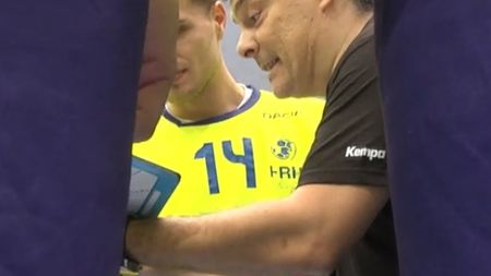 România a pierdut la o diferență de 7 goluri în fața Rusiei, în semifinala turneului amical de la Winterthur. Tricolorii vor juca cu Serbia într-un meci de consolare