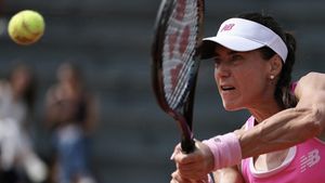 Reacția fabuloasă a americanilor după ce Sorana Cîrstea A DEMOLAT-O pe Solana Sierra: „Ea poate vrea să se retragă, dar tenisul ei sigur NU!”