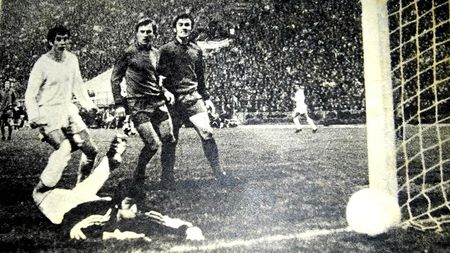 LUCESCU 70 | Misterul elucidat. Cum s-a procopsit Steaua cu cel mai temut adversar din istoria sa. Jurământul copilului Mircea Lucescu: "Voi ține minte această umilire!"