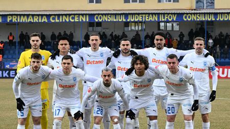 Marea problemă a Universităţii Craiova pentru restul sezonului. Selecţionerul îi avertizează pe olteni: „Suferă la acest capitol, s-a văzut"