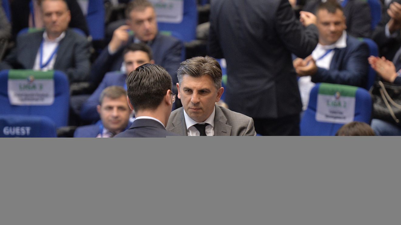 Ce face Lupescu la trei luni după ce a pierdut alegerile pentru șefia FRF. Cum comentează fostul internațional afirmația lui Prunea că s-ar fi întors la UEFA